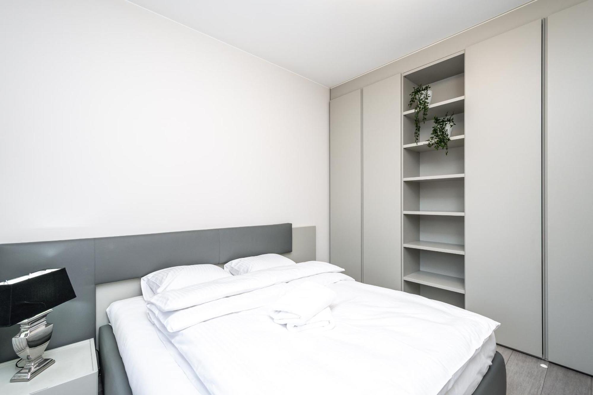 Rentplanet - Apartament Lubicz Краків Екстер'єр фото